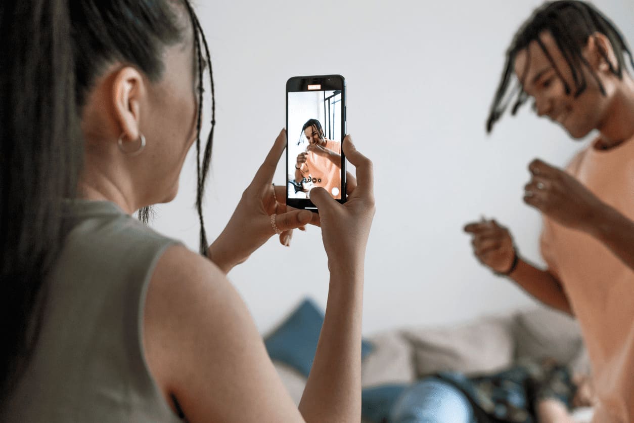 X Set to Revolutionize Content Creation with Free Grok AI Access